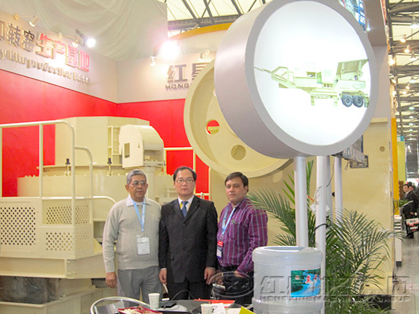 沖擊式破碎機生產(chǎn)廠家