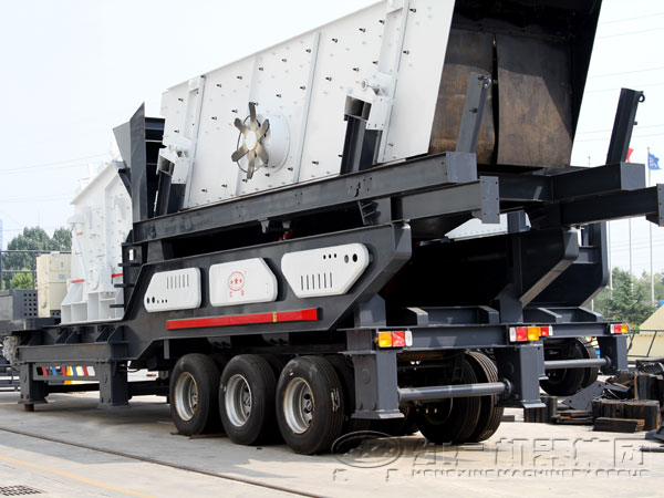 振動(dòng)篩移動(dòng)破碎站