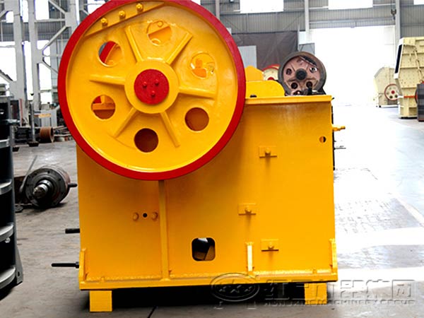 鄂式破碎機(jī)