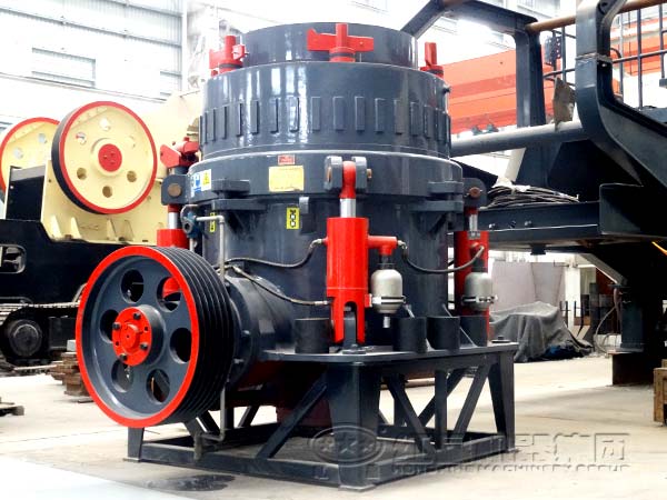 HPC系列高產(chǎn)液壓圓錐破碎機(jī)