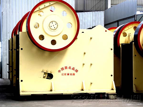 碎石機(jī)（顎式破碎機(jī)）