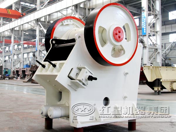 河南石英石破碎機(jī)生產(chǎn)車間