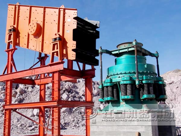 慣性圓錐破碎機(jī)現(xiàn)場(chǎng)