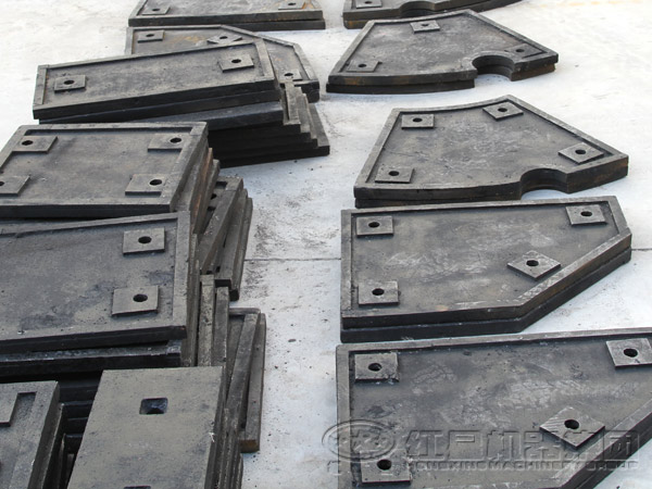 重錘式破碎機(jī)襯板