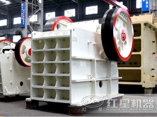 大型鄂式粗碎機(jī)報價