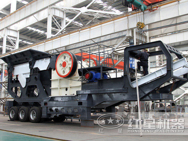 車載碎石機(jī)