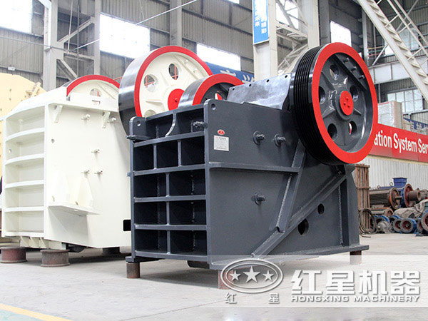 簡擺顎式破碎機