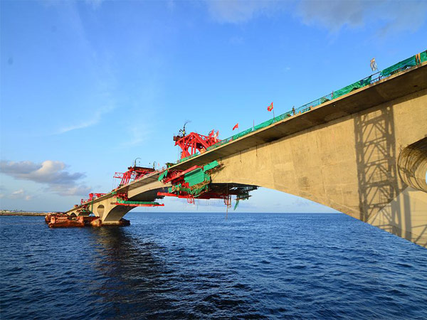 中馬友誼大橋消耗大量砂石骨料