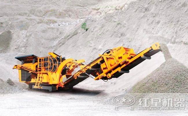 移動式環(huán)保機制砂設備加工現(xiàn)場