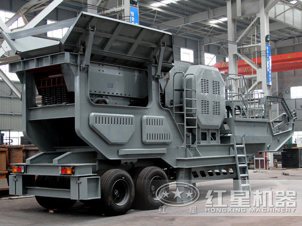 紅星移動式環(huán)保機制砂設備車間