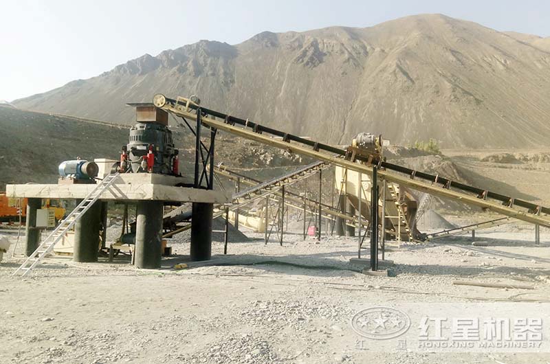 紅星圓錐式破碎機(jī)生產(chǎn)現(xiàn)場