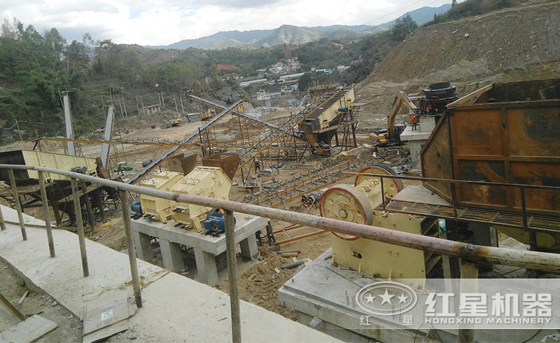 顎破+反擊破生產(chǎn)線現(xiàn)場(chǎng)