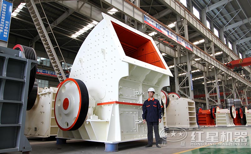 紅星錘式破碎機(jī)一次成型，碎石成本低