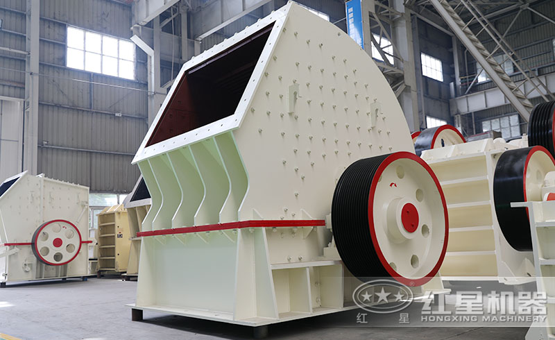 PCX整形式錘式破碎機(jī)