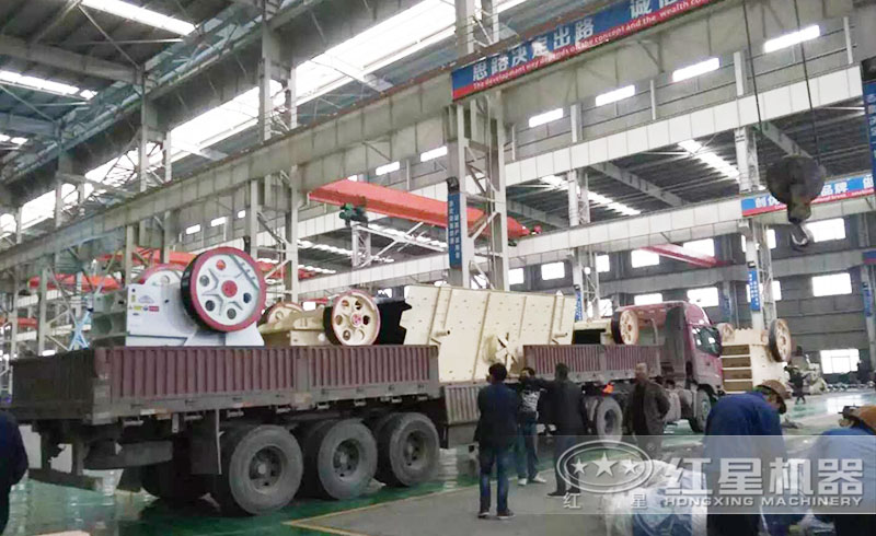 紅星鄂式破碎機(jī)質(zhì)高價(jià)廉，遠(yuǎn)銷各地