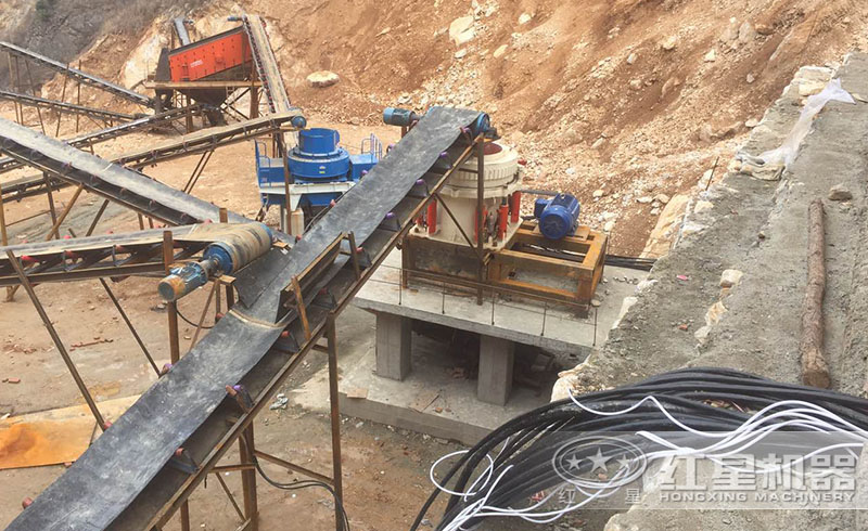 紅星河南用戶的HVI新型制砂機(jī)碎沙現(xiàn)場(chǎng)