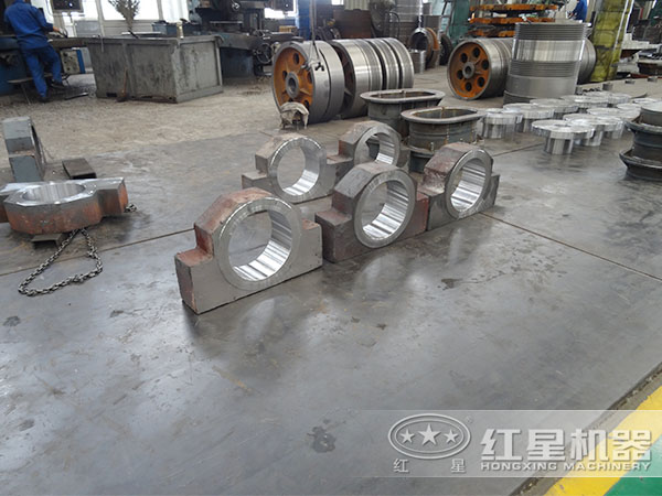 顎式破碎機(jī)重要部件軸承