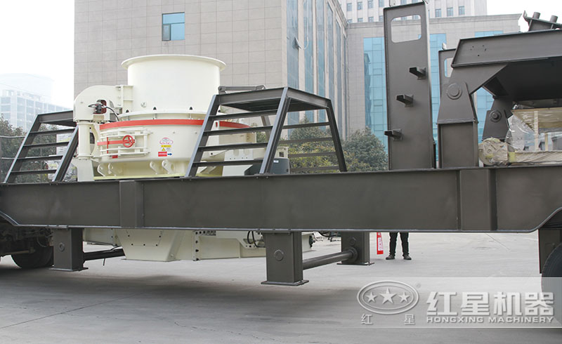 紅星移動(dòng)式制砂機(jī)行走自如，流動(dòng)式打沙更便捷