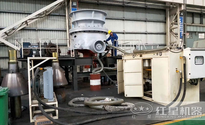 紅星制砂設(shè)備鑄造車間，完善基礎(chǔ)設(shè)施、資深技工人員打造高品質(zhì)制砂設(shè)備