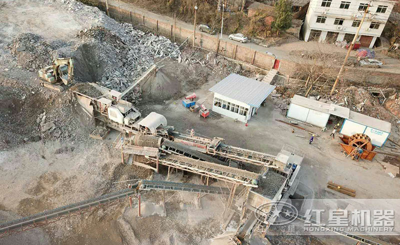 紅星移動式建筑垃圾破碎現(xiàn)場