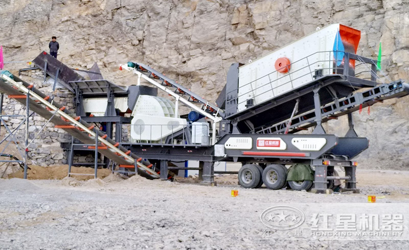 移動(dòng)式破碎機(jī)靈活移動(dòng)，助您實(shí)現(xiàn)流動(dòng)式碎石