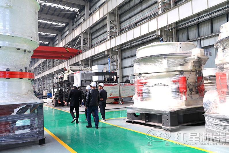 紅星圓錐破碎機生產車間