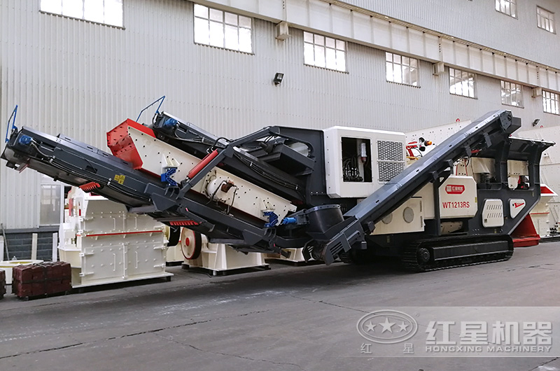 履帶式移動破碎站實拍圖