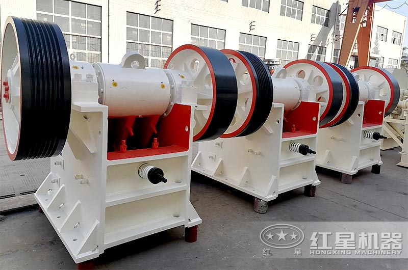 顎式破碎機(jī)設(shè)備
