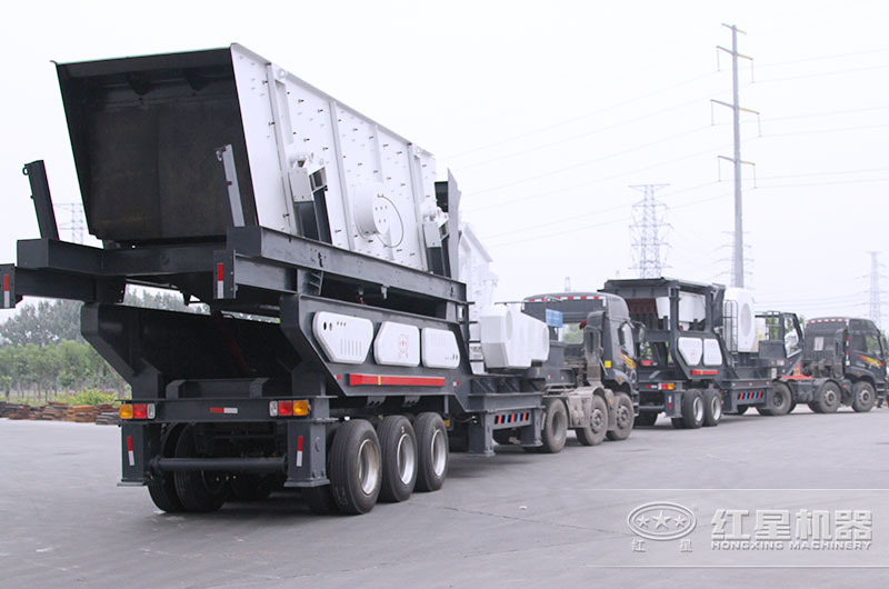 移動破碎篩分設備