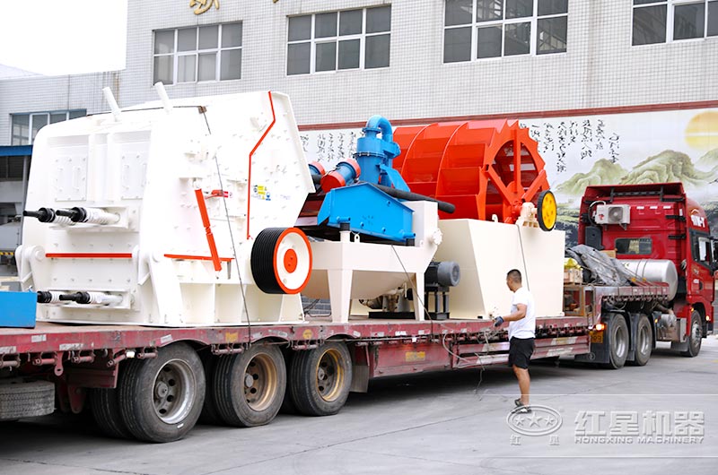 反擊式破碎機(jī)發(fā)貨現(xiàn)場(chǎng)