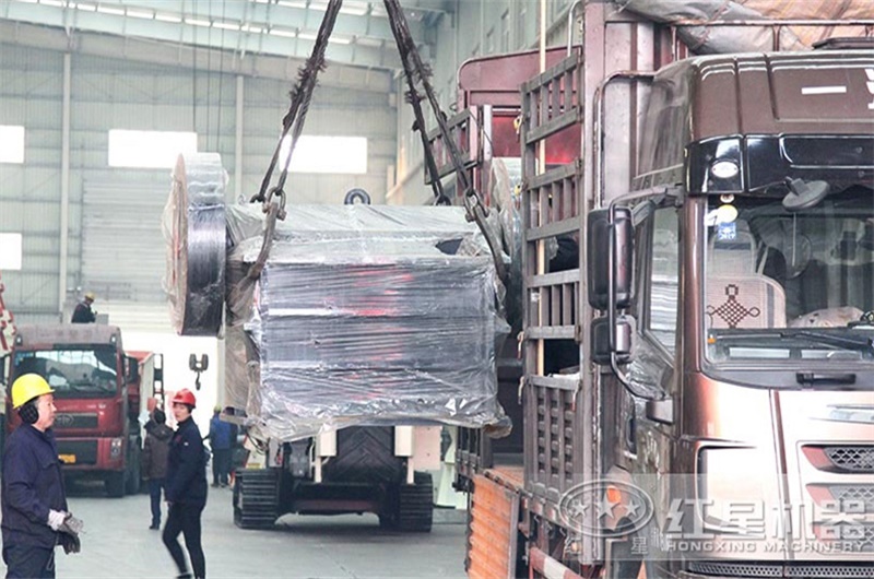 紅星廠家有多年的研發(fā)經(jīng)驗，鑄造和鍛造技術(shù)成熟