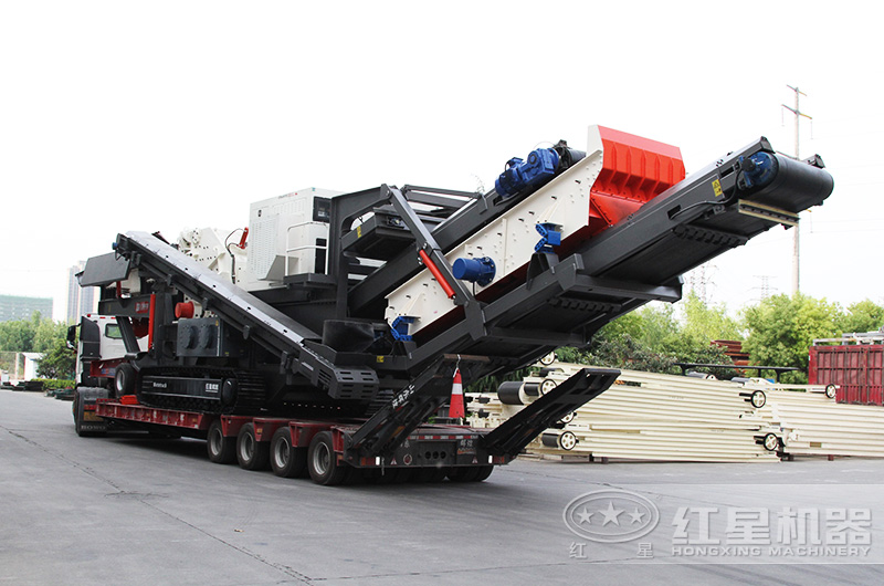 輪胎式移動式破碎站實(shí)拍